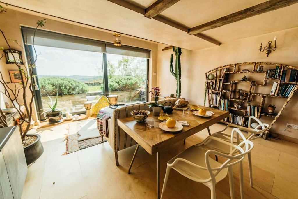 Romantic Country Annex With Views - 10 Min To Bath Cold Ashton Esterno foto