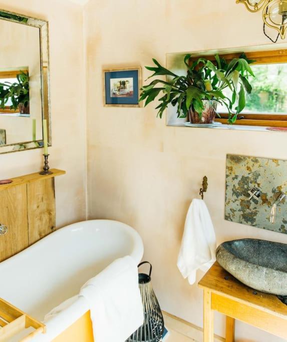 Romantic Country Annex With Views - 10 Min To Bath Cold Ashton Esterno foto